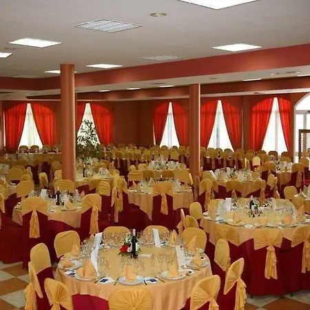 Ducal Hotel 2*